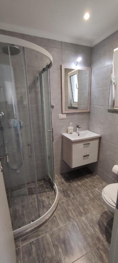 Zoran Apartments Sveti Stefan Ngoại thất bức ảnh