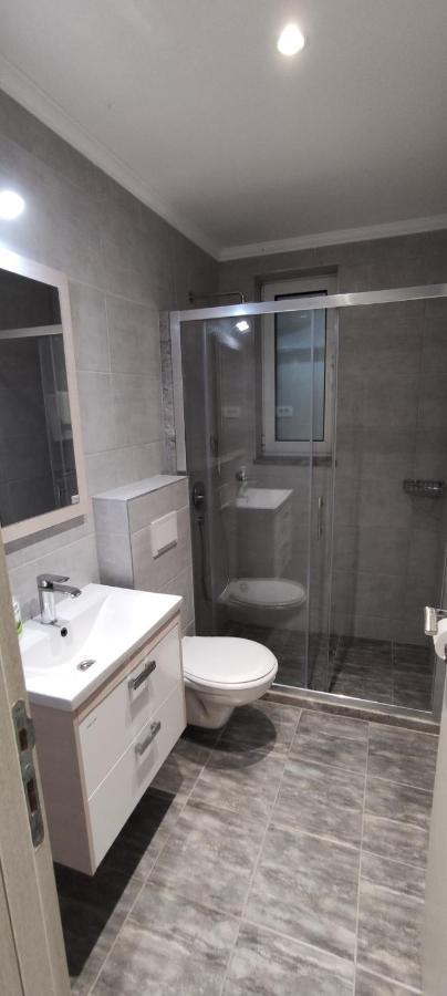 Zoran Apartments Sveti Stefan Ngoại thất bức ảnh