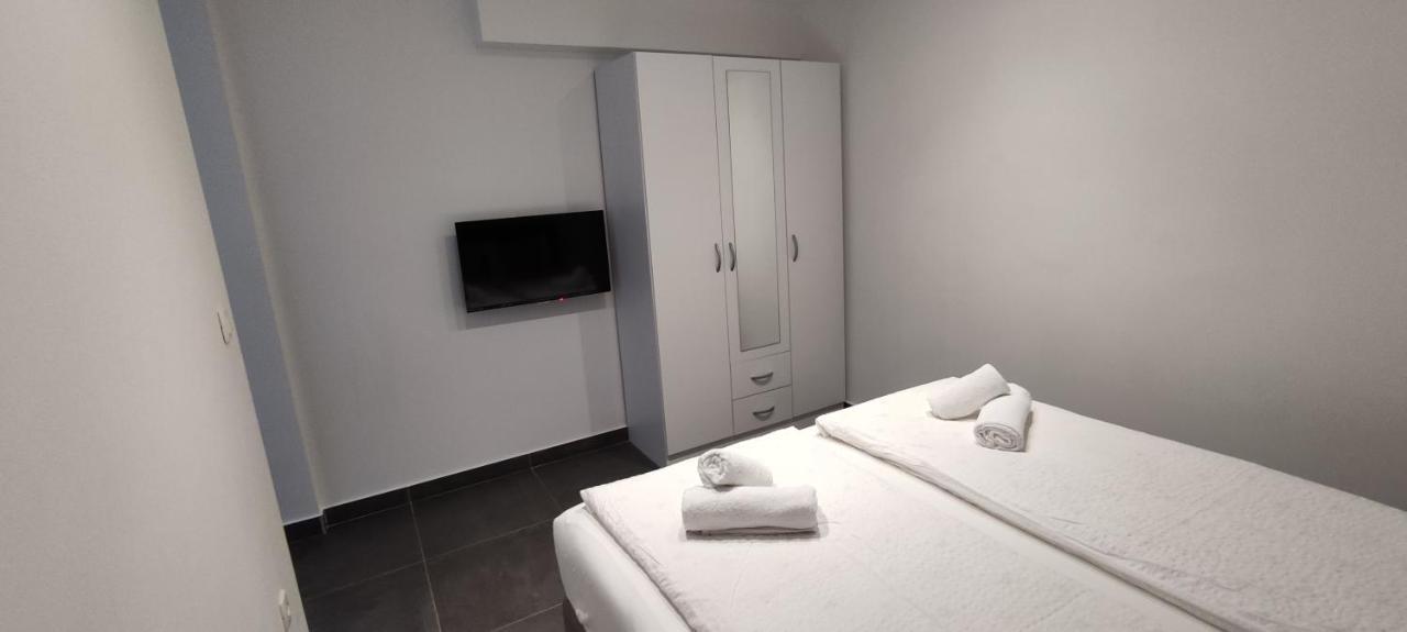 Zoran Apartments Sveti Stefan Ngoại thất bức ảnh