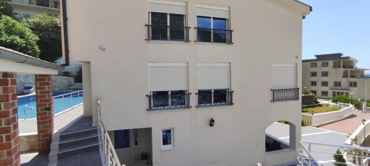 Zoran Apartments Sveti Stefan Ngoại thất bức ảnh