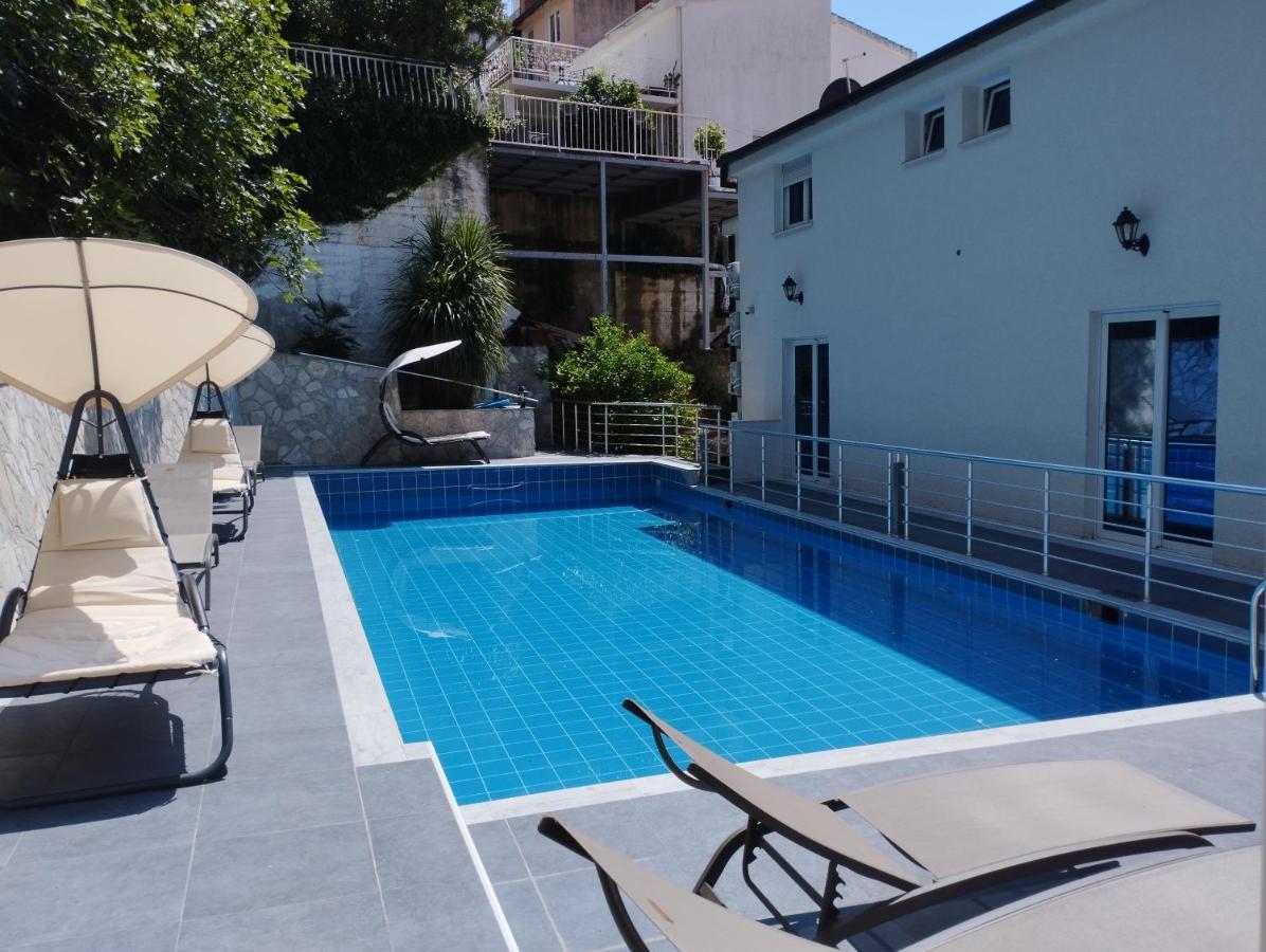 Zoran Apartments Sveti Stefan Ngoại thất bức ảnh