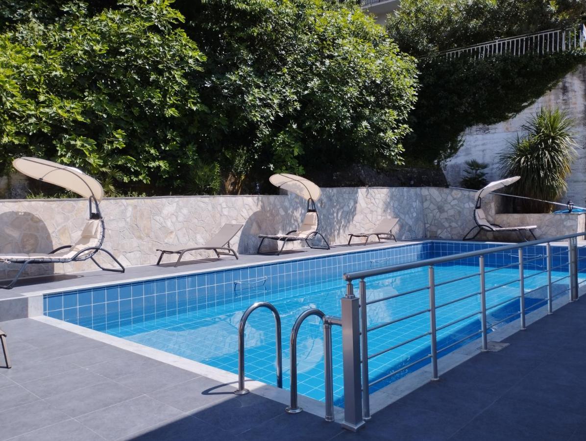 Zoran Apartments Sveti Stefan Ngoại thất bức ảnh